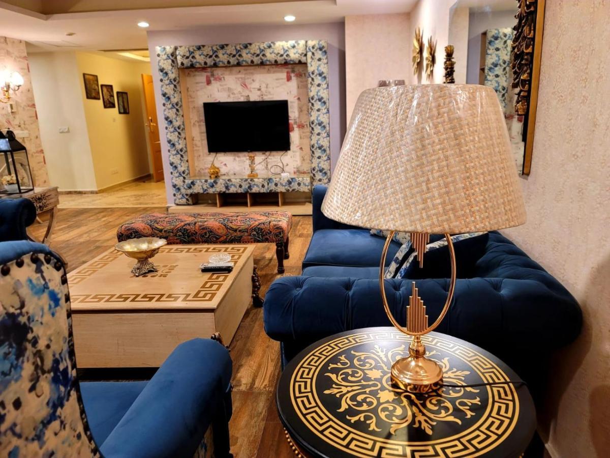 Апартаменты Royal Residencia Centaurus Исламабад Экстерьер фото