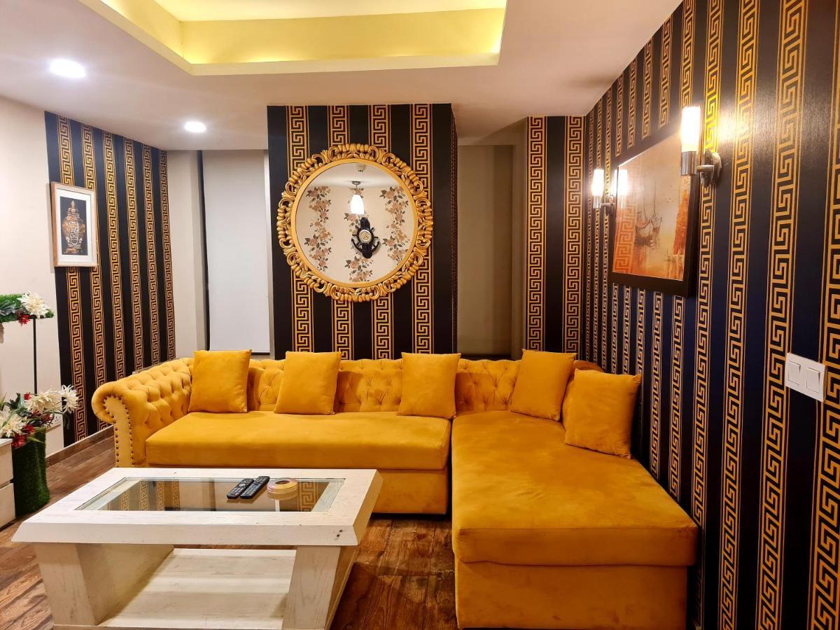 Апартаменты Royal Residencia Centaurus Исламабад Экстерьер фото