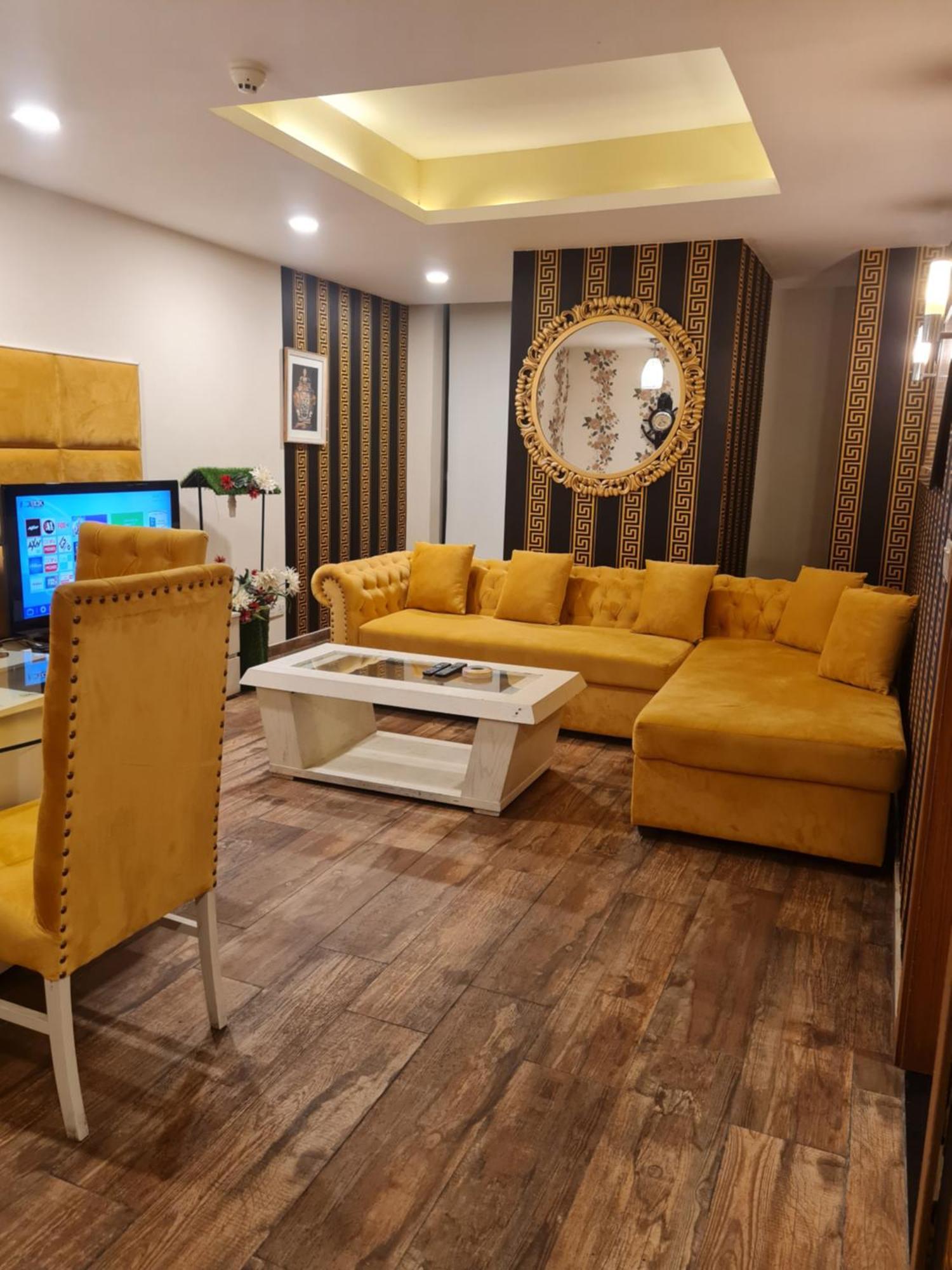Апартаменты Royal Residencia Centaurus Исламабад Номер фото